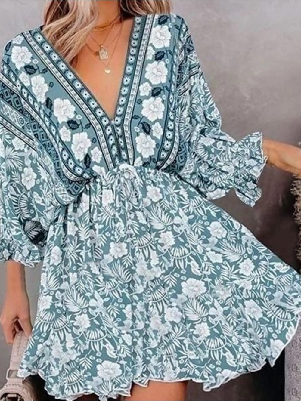 Musette Teal and White Floral Tie-Waist Mini Dress women’s size medium